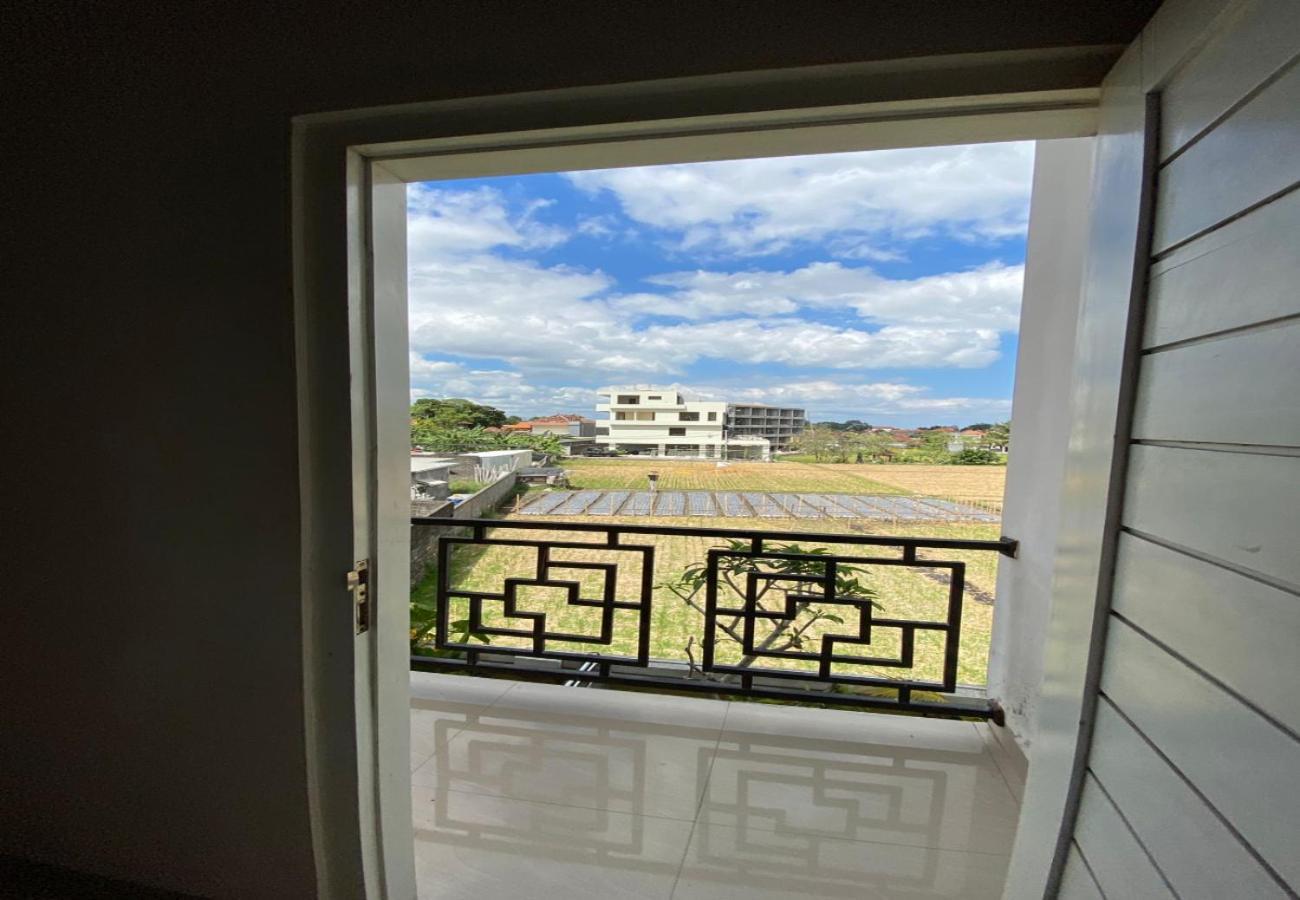 Batukaru Garden 5 Bali Sevilla Residence Canggu Exterior foto